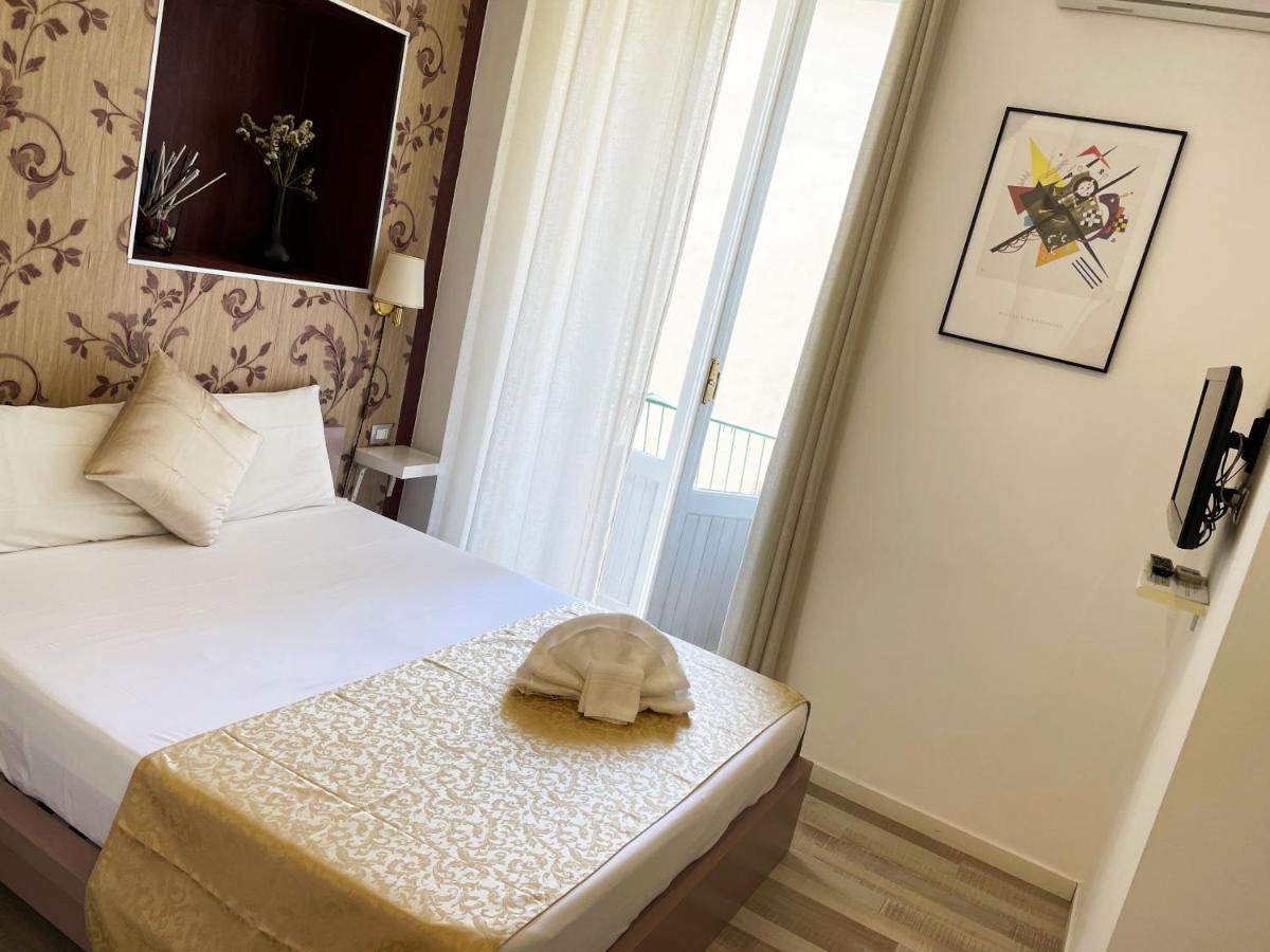 Appia 52 Hotel Rome Bagian luar foto