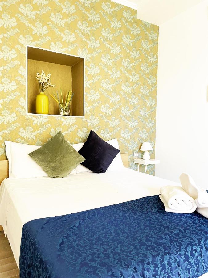 Appia 52 Hotel Rome Bagian luar foto