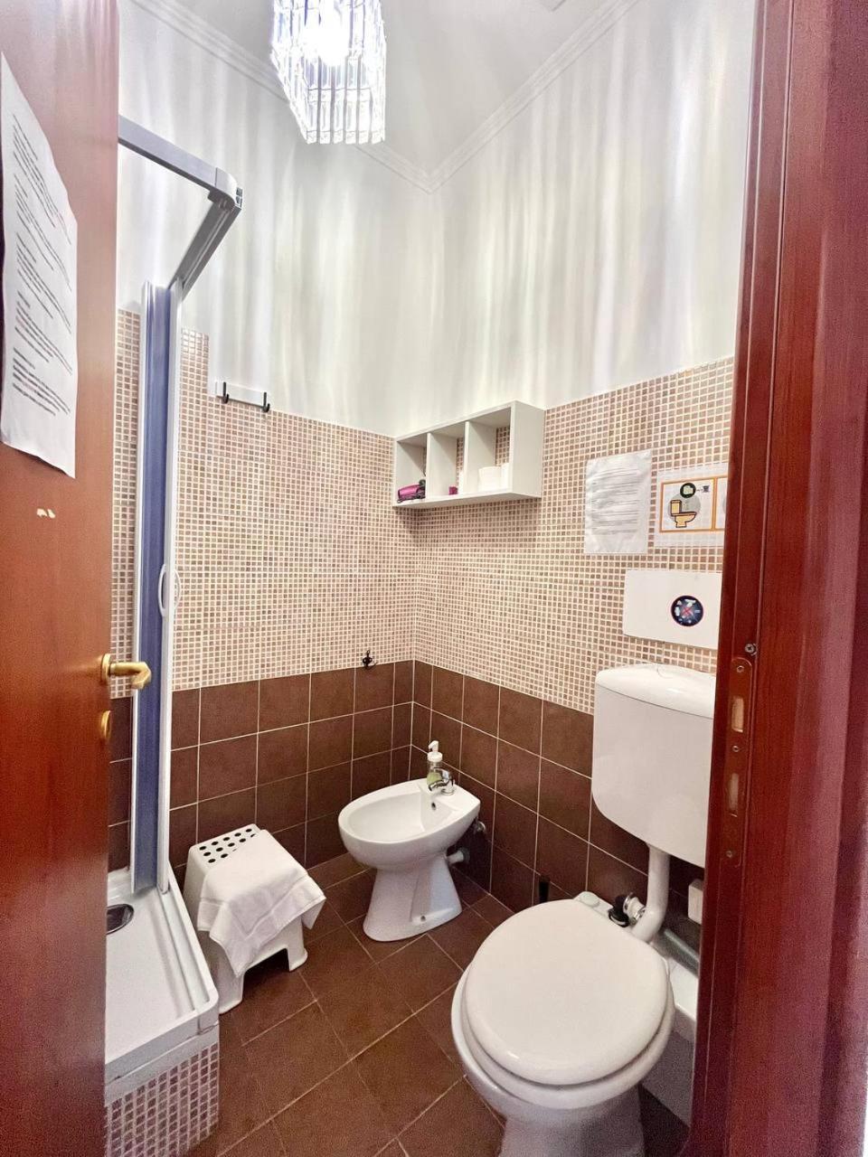 Appia 52 Hotel Rome Bagian luar foto
