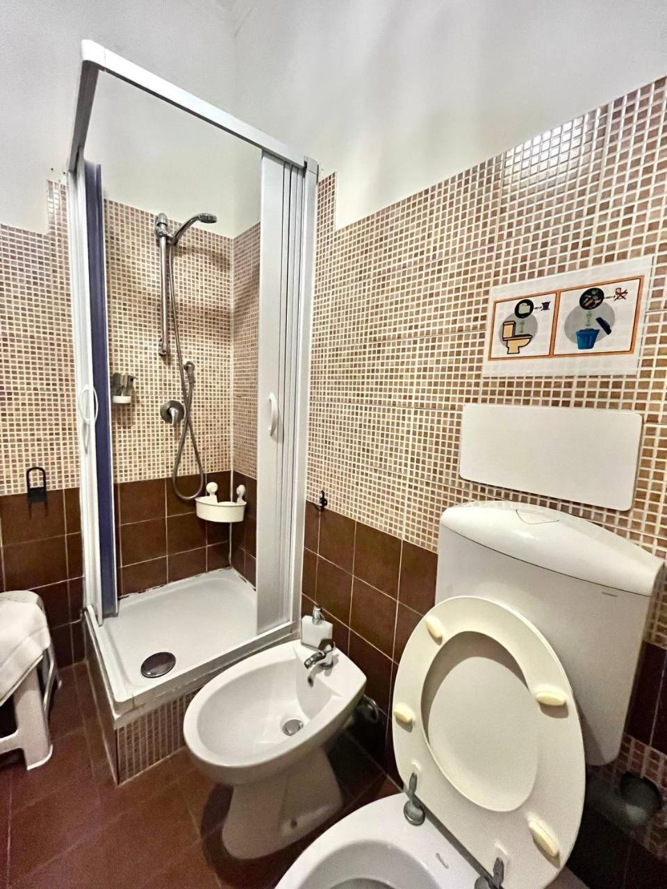 Appia 52 Hotel Rome Bagian luar foto