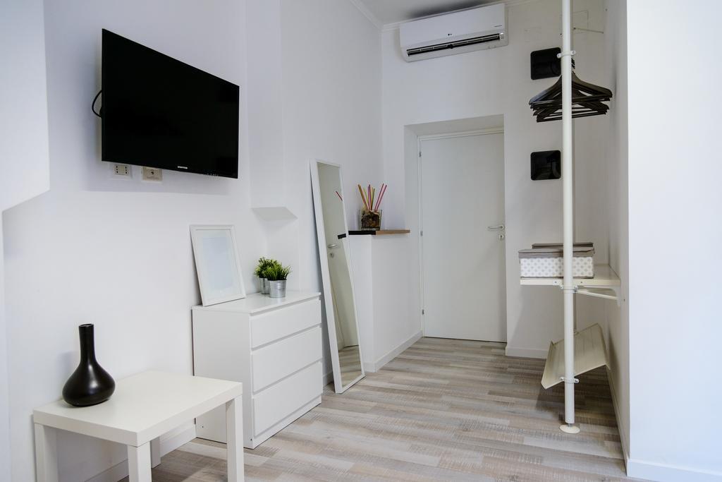 Appia 52 Hotel Rome Bagian luar foto